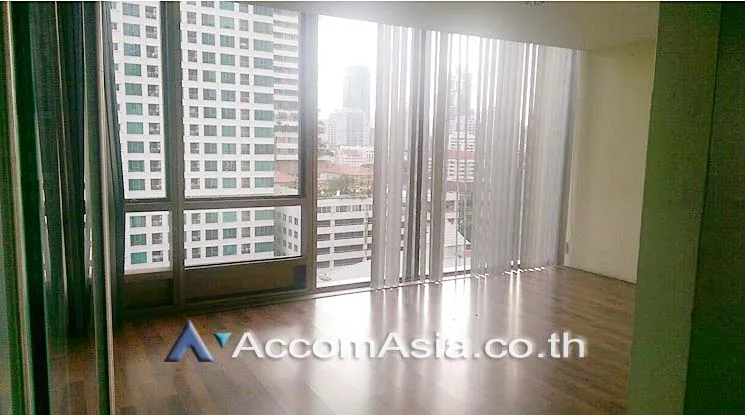 unit Office space For Rent in Sukhumvit, Bangkok  near BTS Asok (AA12733)